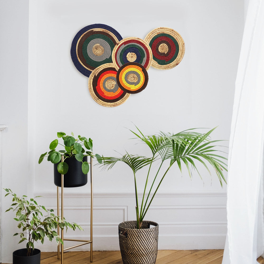 Set 5 Seagrass Hanging Wall Decor Basket, Round Handwoven Room Decor Basket for Boho, Scandinavian, Farmhouse Home Decor - Alternative Placemats