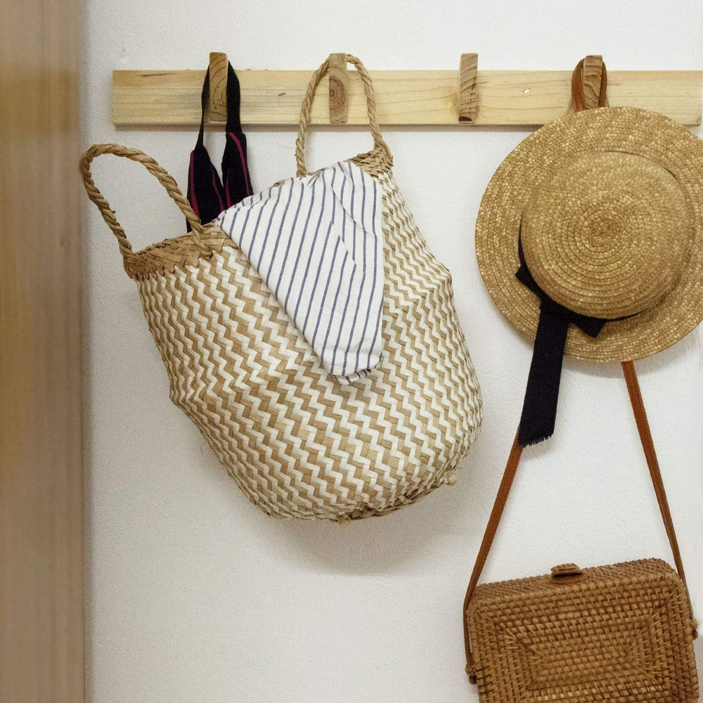 Seagrass Belly Basket w Handles, Beaded Planters Pot Cover for Indoor plants.