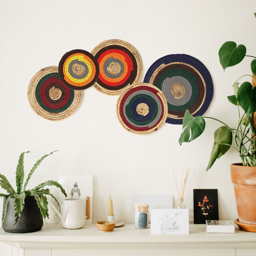 Set 5 Seagrass Hanging Wall Decor Basket, Round Handwoven Room Decor Basket for Boho, Scandinavian, Farmhouse Home Decor - Alternative Placemats
